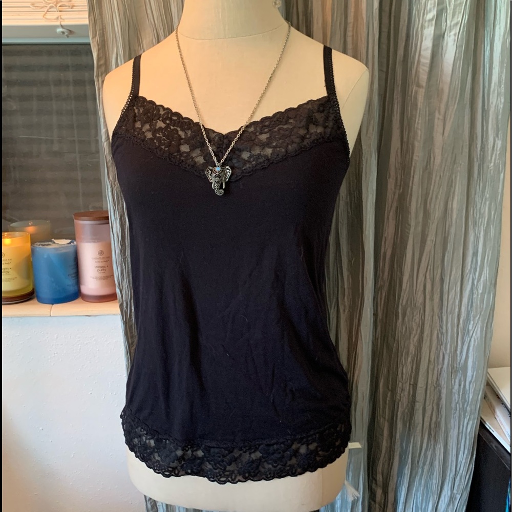 Elle Must Have M Black Lace Cami EUC